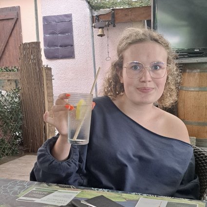 Lüne Vanhuylebrouck